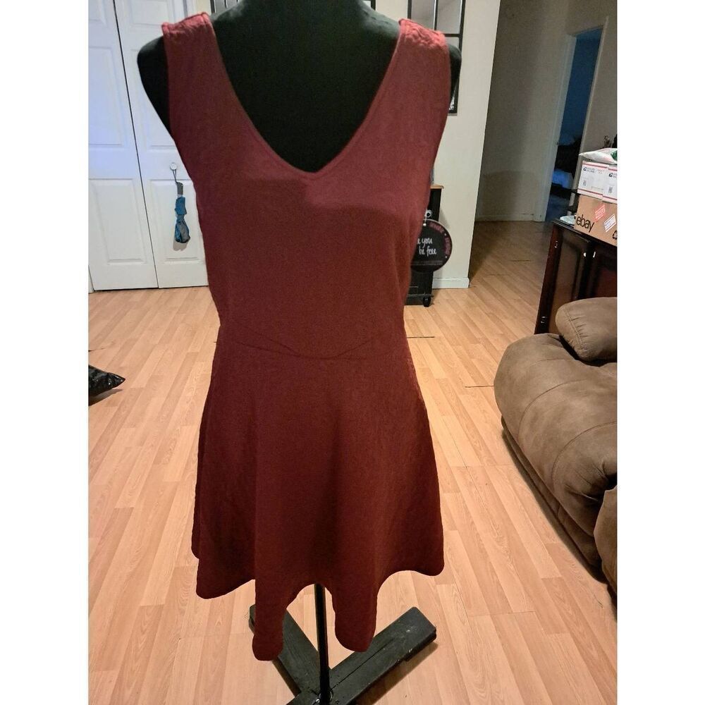 New Bebop Red Embroidered Sleeveless Dress Juniors Large Fit & Flare Deep V Neck